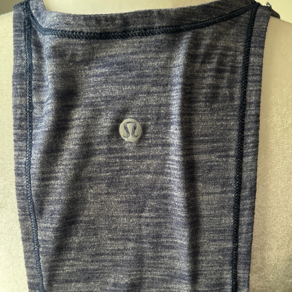 Lululemon Athletica Heathered Blue Tank Top 6 - Picture 6 of 6